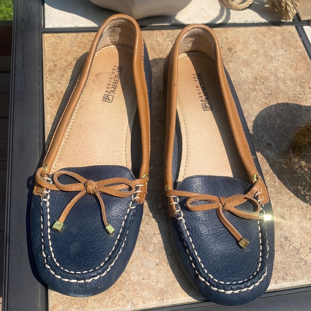 Sperry navy and tan loafers